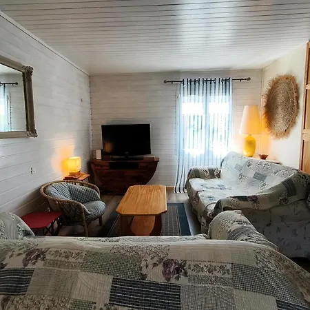 Gasmed20 - Golfe De St-tropez - Pour 6 Personnes Dans Domaine Prive Et Arbore * גאסה