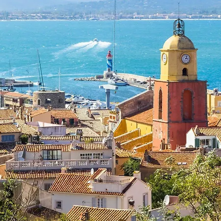 Gasmed20 - Golfe De St-tropez - Pour 6 Personnes Dans Domaine Prive Et Arbore