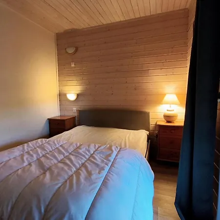Gasmed20 - Golfe De St-tropez - Pour 6 Personnes Dans Domaine Prive Et Arbore גאסה