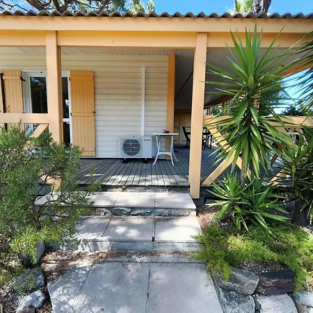 Gasmed20 - Golfe De St-tropez - Pour 6 Personnes Dans Domaine Prive Et Arbore Βίλα Gassin